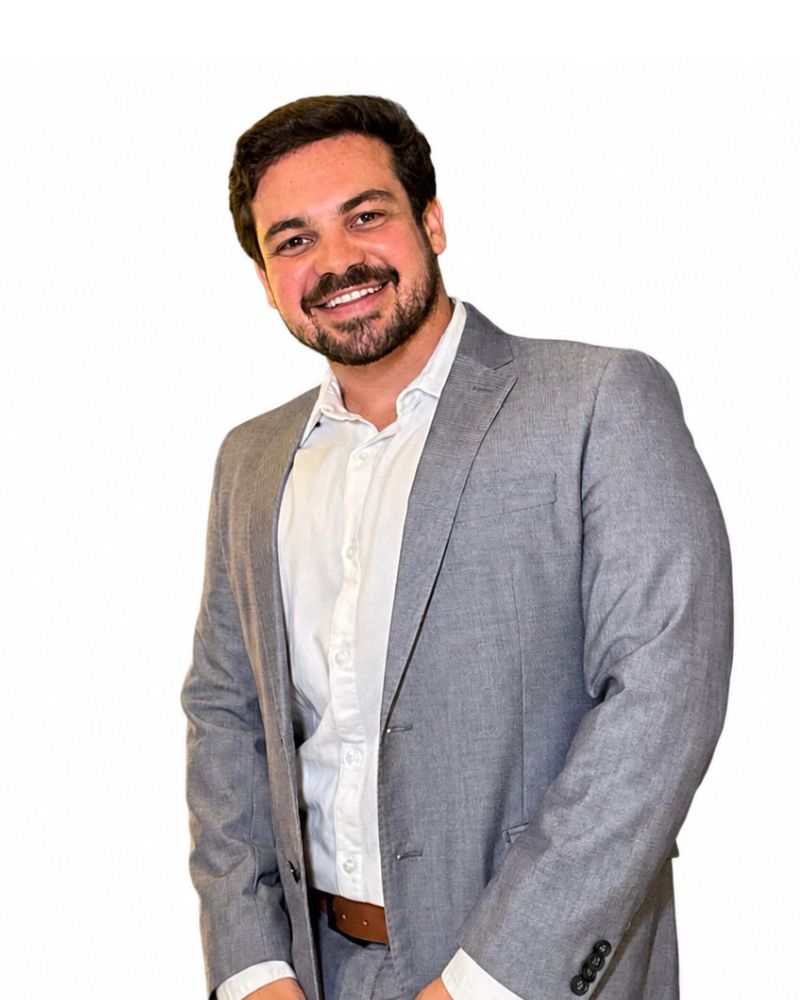 Dr. Kaique Almeida
